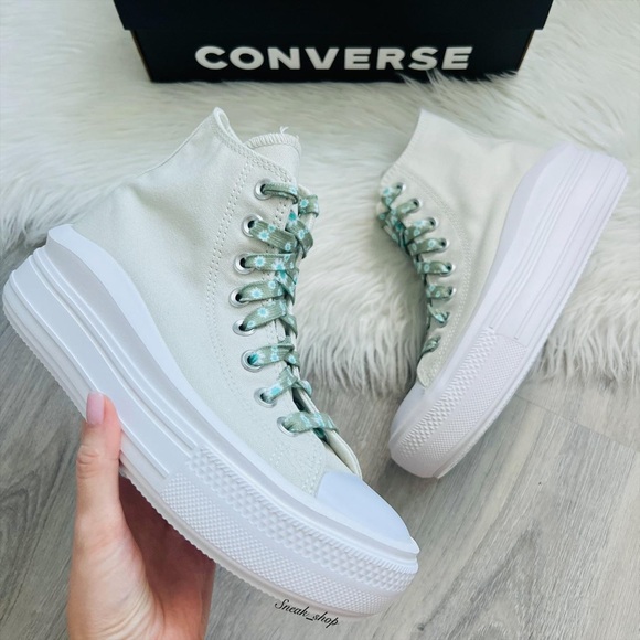 NWT Converse Chuck Taylor All Star Move Platform Women’s Shoes - Picture 1 of 5